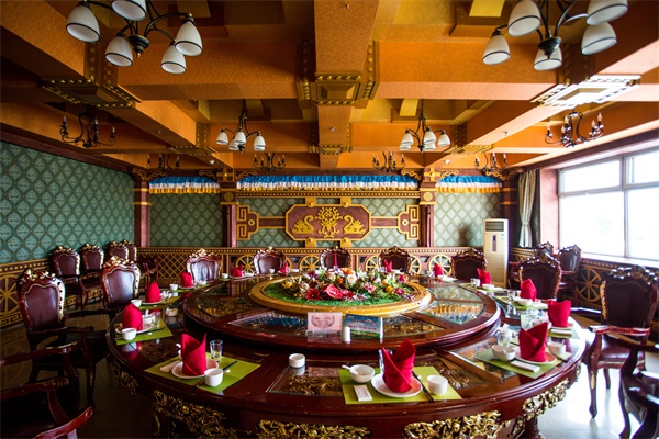 特色蒙餐厅